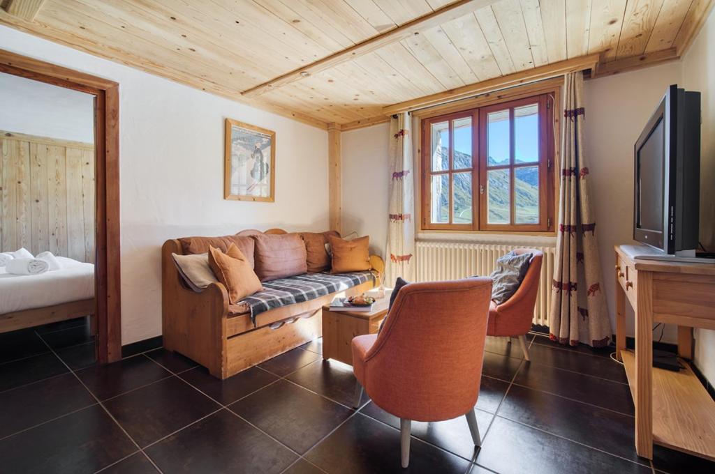 Appartement Petite Charline ทีนเญอ ภายนอก รูปภาพ